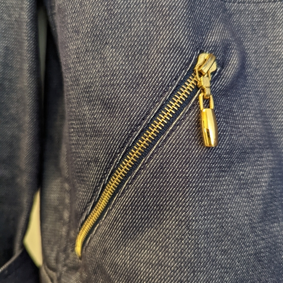 ST. JOHN Sport Denim Jacket - Picture 5 of 8